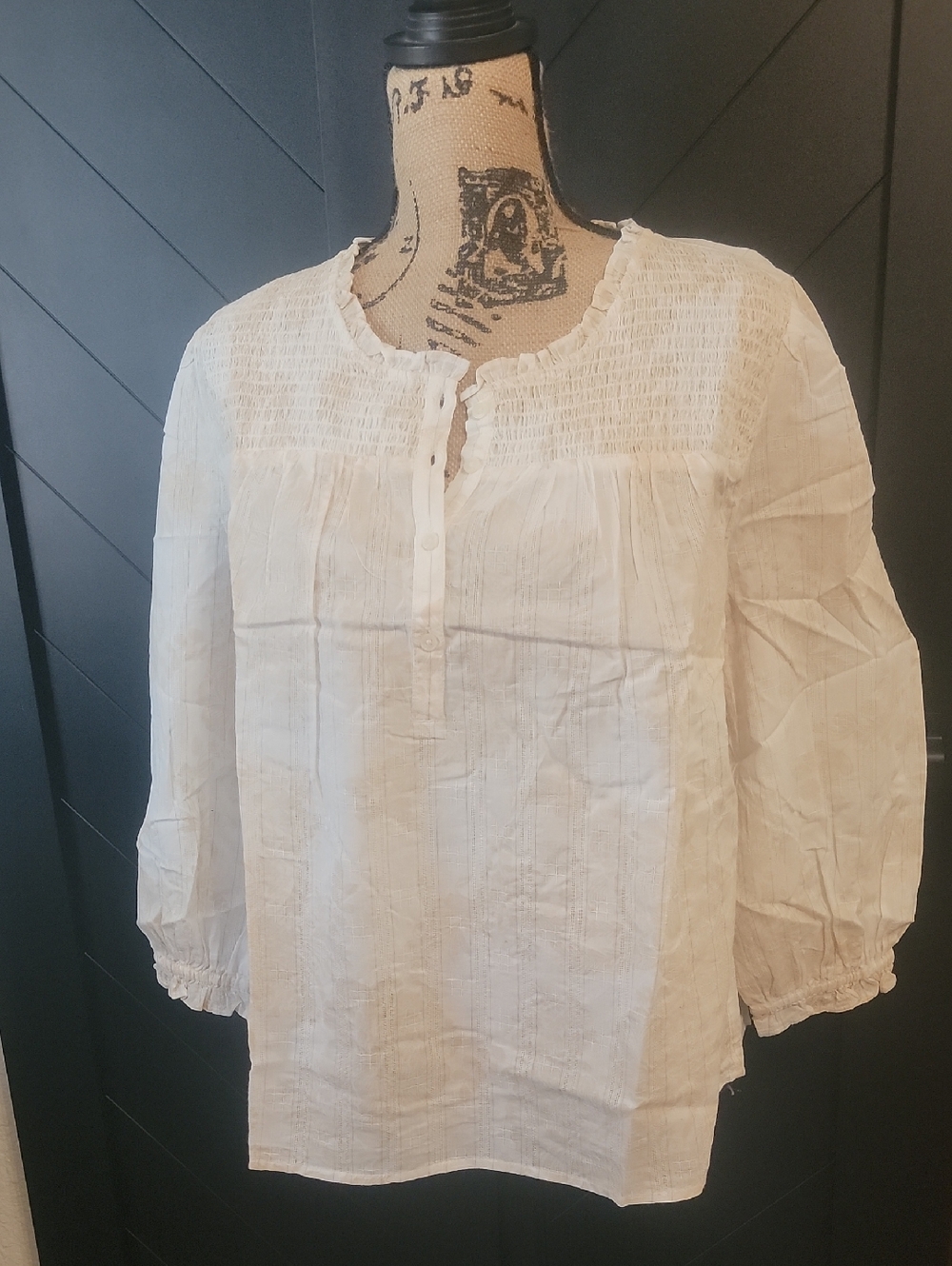Style & Co.  Smocked Peasant Blouse NWT Large